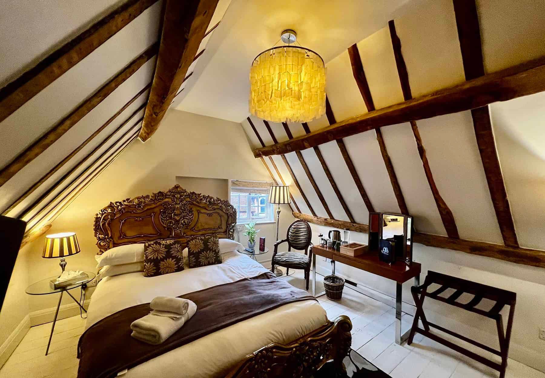 Room 14 — Larkby Thorpe